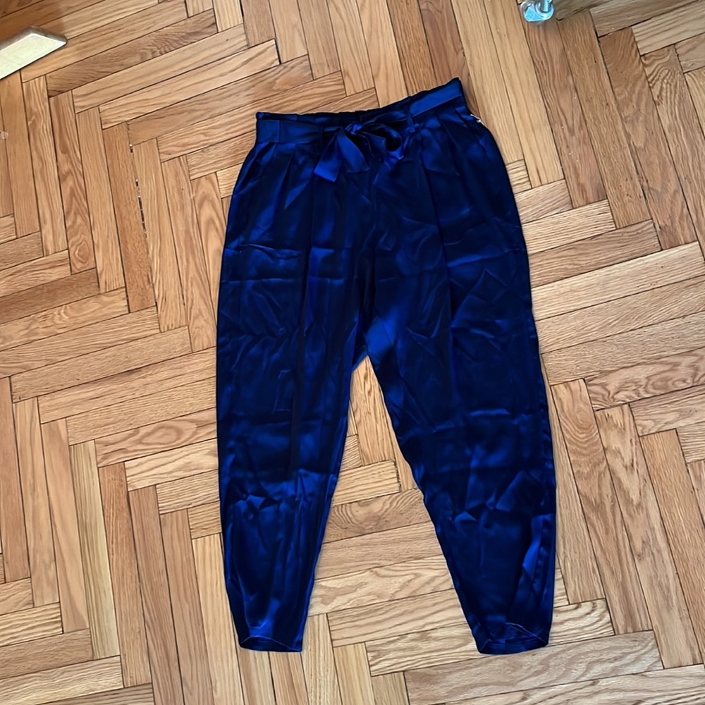 NWT Summersalt Cinch Pant- lightweight navy blue trousers